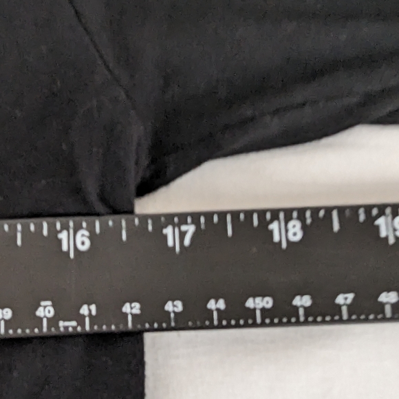 Good Charlotte The Young & The Hopeless Concert Tee with band pic Small - Picture 3 of 6